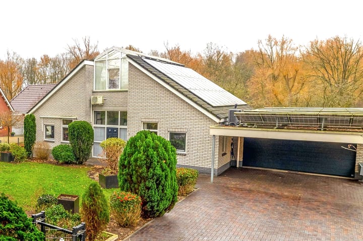 Markeweg 7 in Valthermond foto