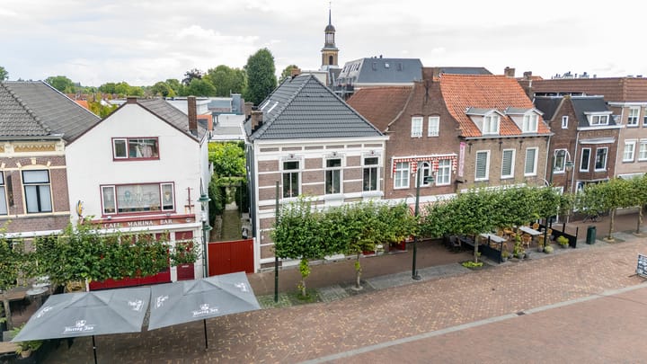 Markt 10 in Steenbergen foto