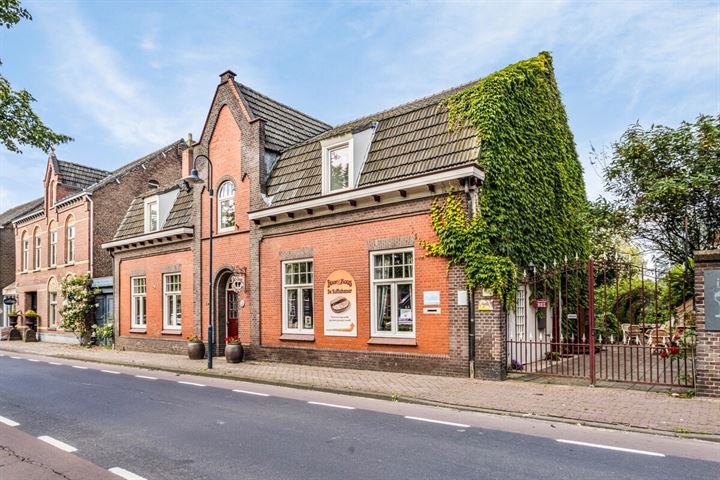 Markt 16 in Lottum foto