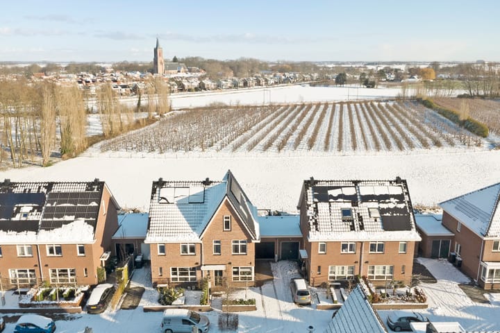 Marten Toonderlaan 23 in Kloetinge foto