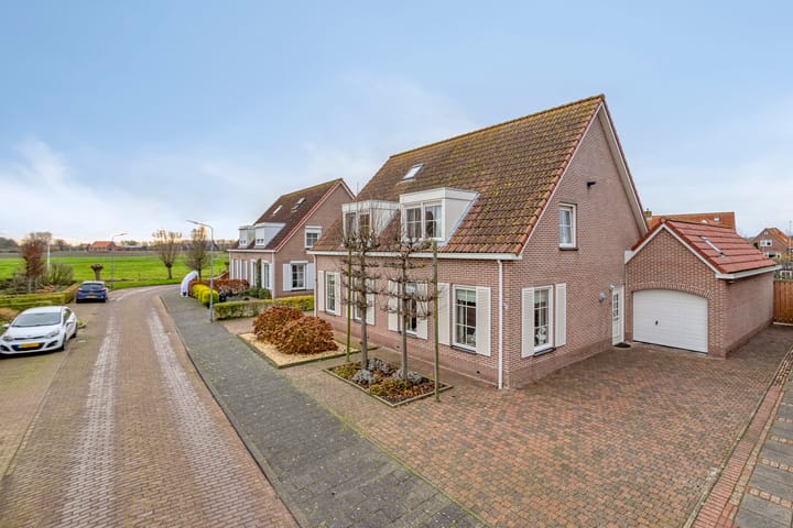 Martinus Nijhoffstraat 10 in Biggekerke foto