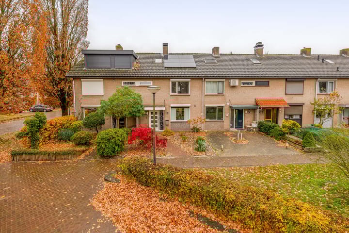 Massenetstraat 18 in Waalwijk foto