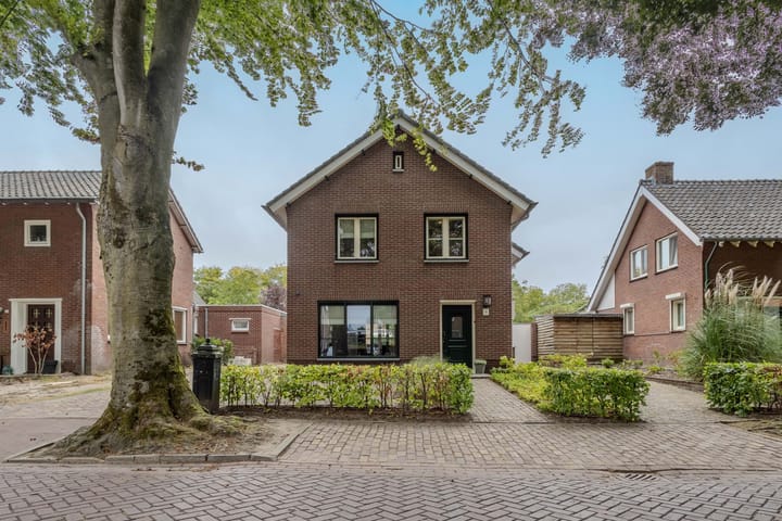 Maternusstraat 14 in Diessen foto