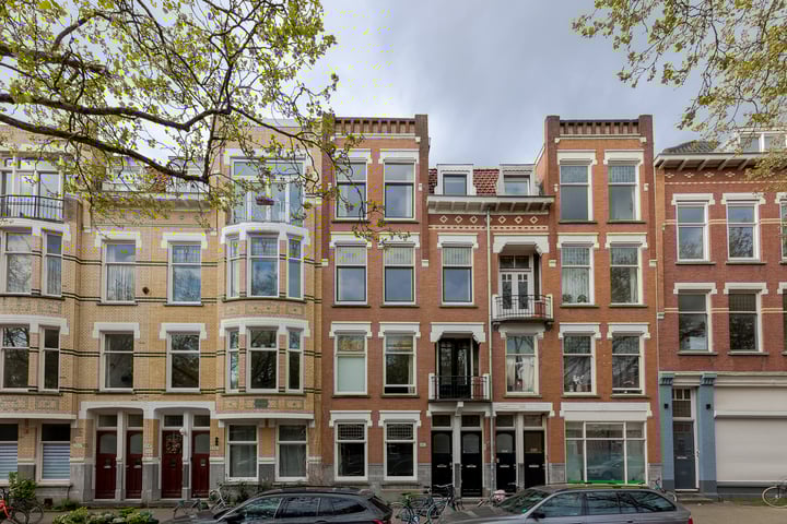 Mathenesserlaan 398B in Rotterdam foto