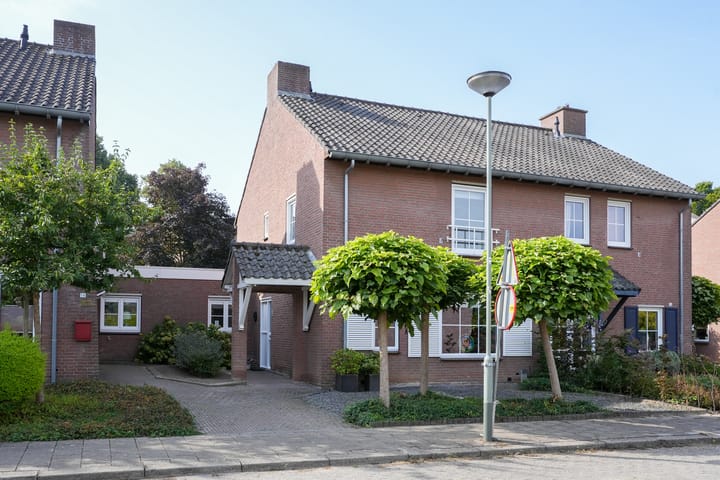 Mauritiussingel 56 in Schin op Geul foto