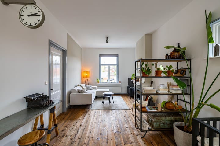 Mauritsdwarsstraat 32a in Groningen foto