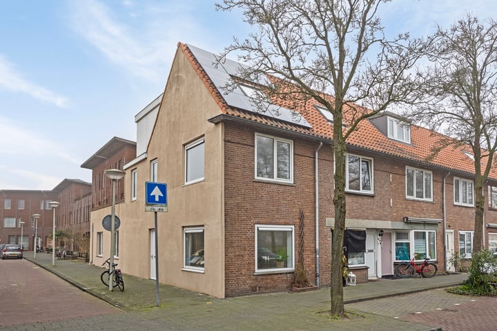 Max Havelaarstraat 1 in 's-Gravenhage foto