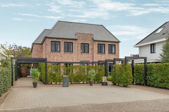 Medusastraat 6 in Almere foto