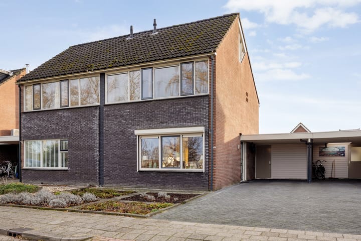Foto van woning Meester Holtropstraat 16, Bruchterveld