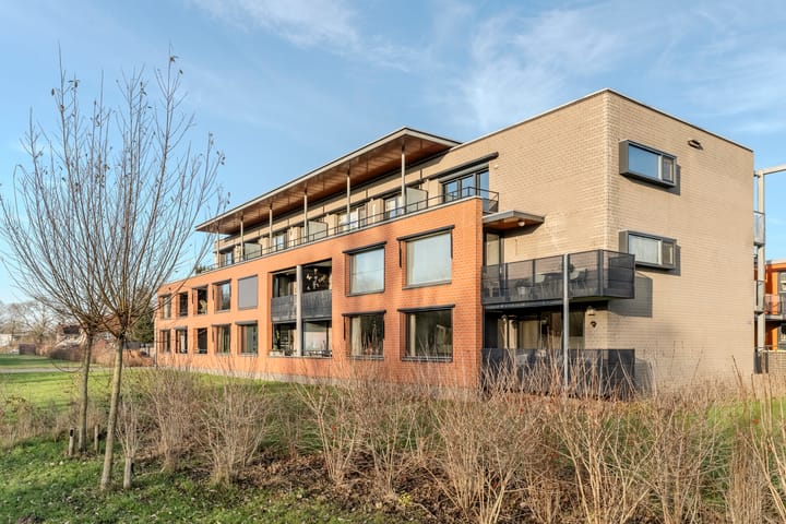 Meeuwenhof 20 in Geldrop foto