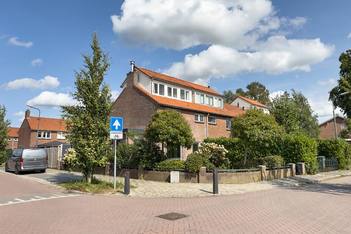 Meidoornlaan 32 in Loosdrecht foto