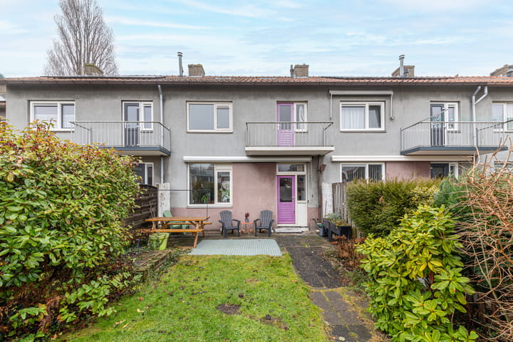 Meidoornstraat 132 in Zaandam foto