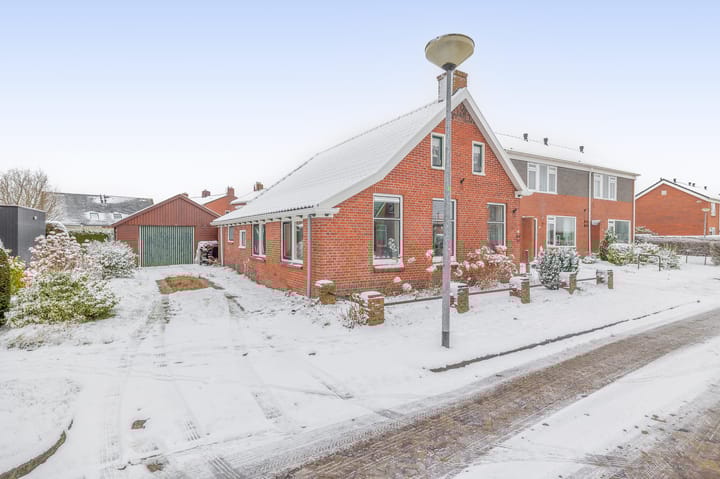 Meidoornweg 20 in Uithuizermeeden