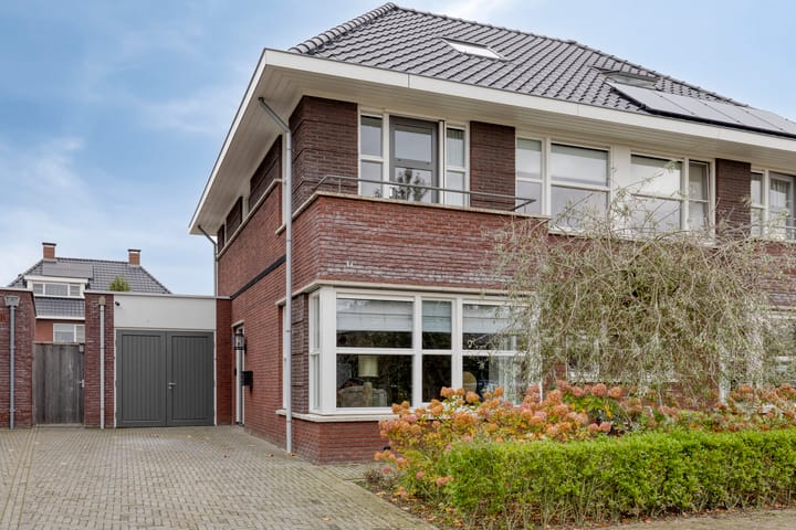 Meikers 15 in Borne foto