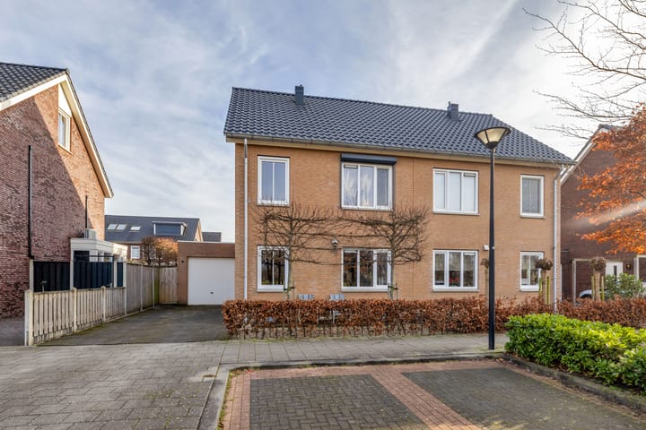 Foto van woning Melkweg 70, Zuidland