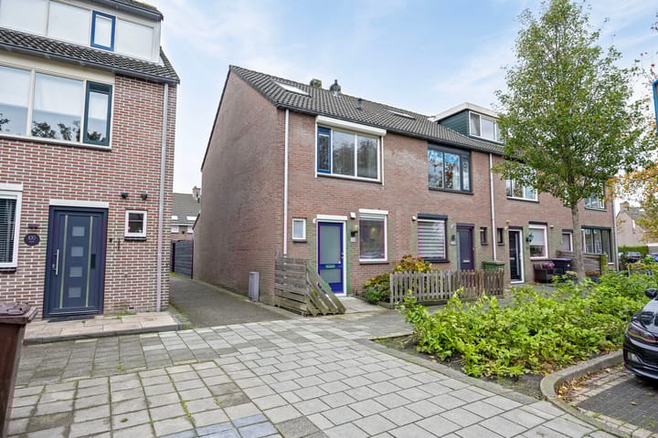 Melkweglaan 102 in Hazerswoude-Rijndijk