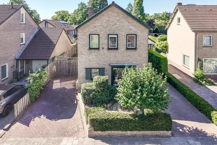 Mercuriuslaan 15 in Apeldoorn foto