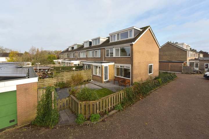 Merelslag 12 in de Hoef foto