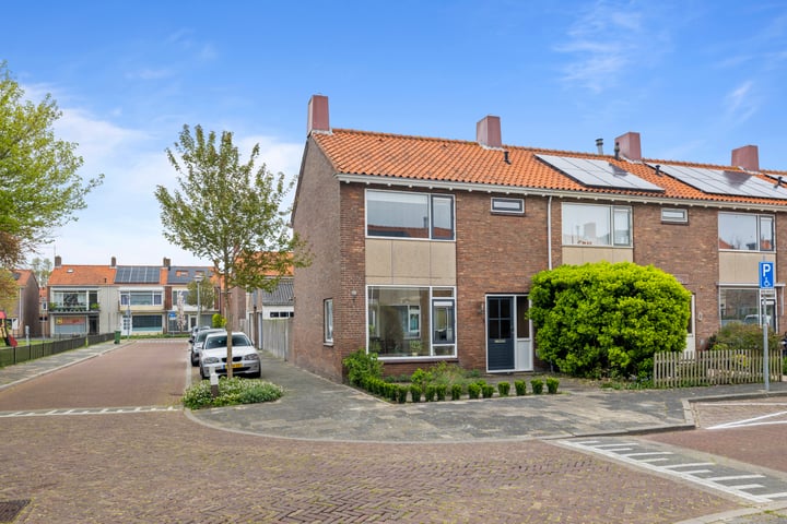 Foto van woning Merwedestraat 1, Den Helder