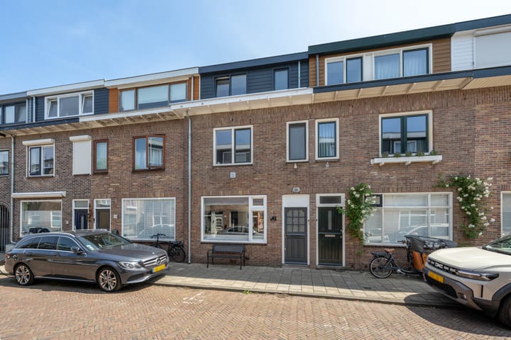 Merwedestraat 15 in Haarlem foto