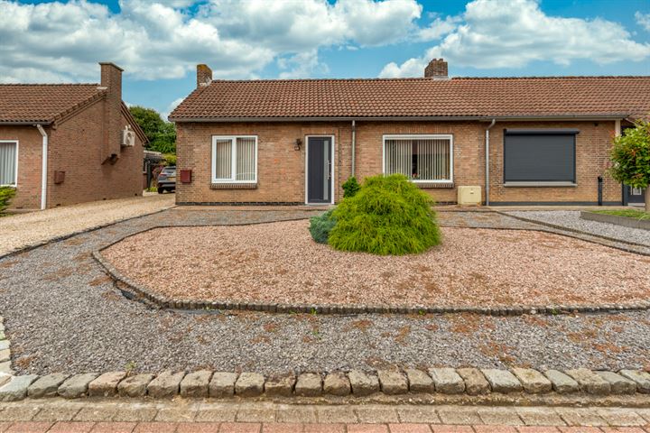 Merwedestraat 42 in Stein foto