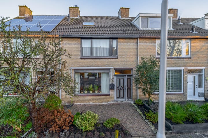 Mesdagstraat 27 in Lisse