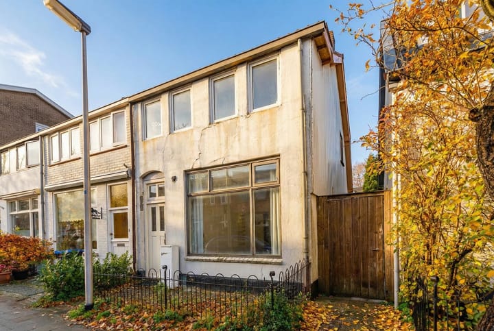 Meulenwiekelaan 15 in Bussum