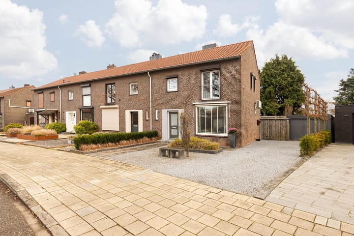 Mgr. Claessensstraat 62 in Sittard foto