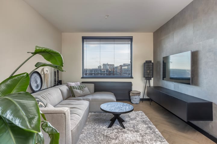 Mgr. W.M. Bekkerslaan 38 in Maassluis foto