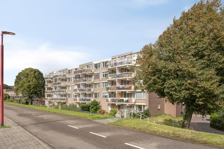 Middelmonde 27 in Nieuwegein foto