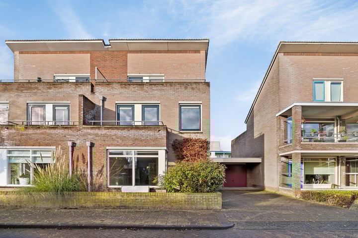 Middelveld 18 in Cothen foto