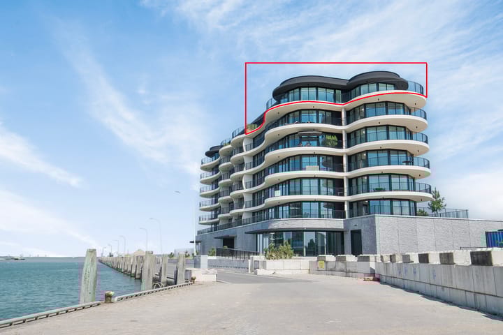 Middenhavendam 12-601 in Breskens foto