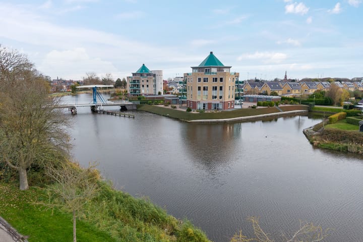 Midscheeps 31 in Delfzijl foto