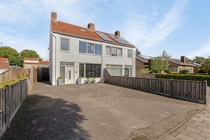 Mierloseweg 97 in Geldrop foto