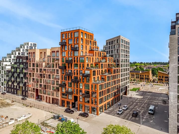 Mies van der Rohestraat 105 in Hoofddorp foto