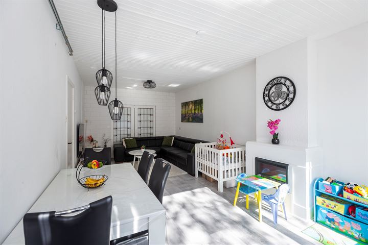 Mijnsherenlaan 229C in Rotterdam foto