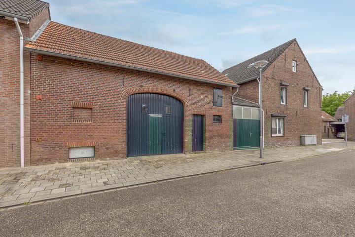 Millenerpoort 5 in Nieuwstadt foto