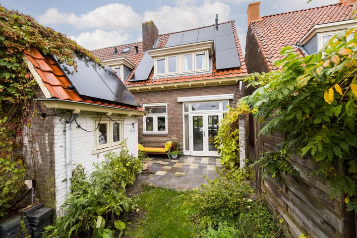 Minister de Visserstraat 10 in Utrecht foto