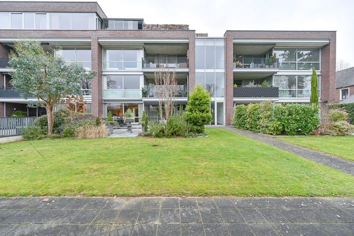 Minister Kanstraat 12R in Emmen foto