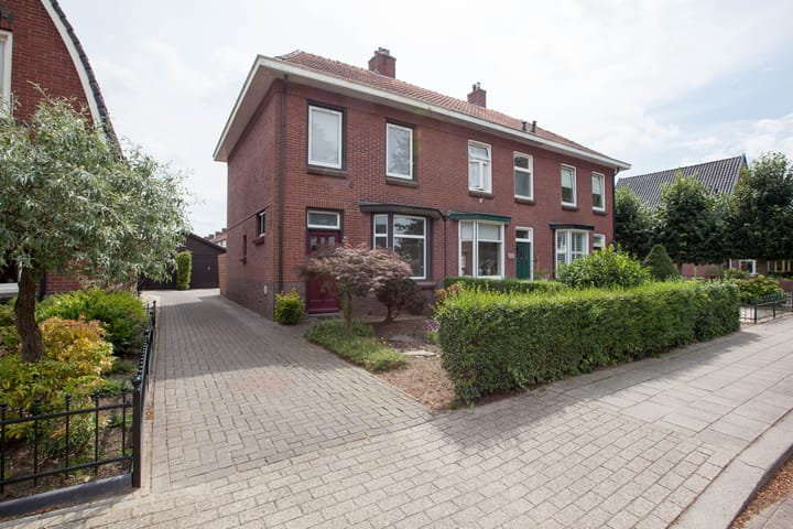 Misterweg 99 in Winterswijk foto