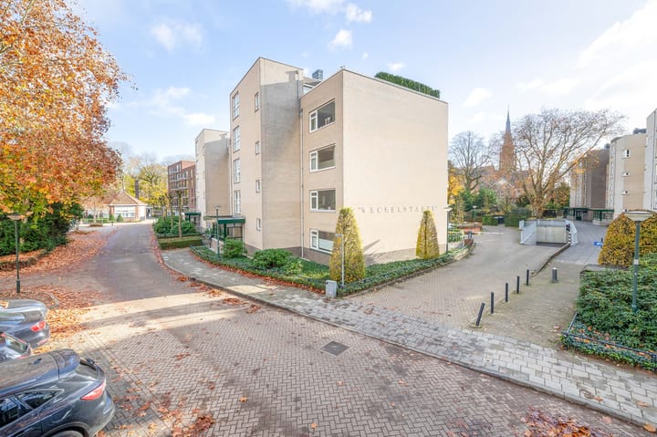 Molenbeemden 26 in Veghel foto