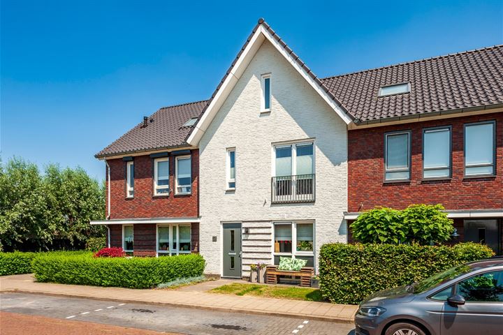 Molendwarsstraat 16 in Nederhemert foto