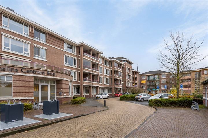 Molenveste 14 in Best foto