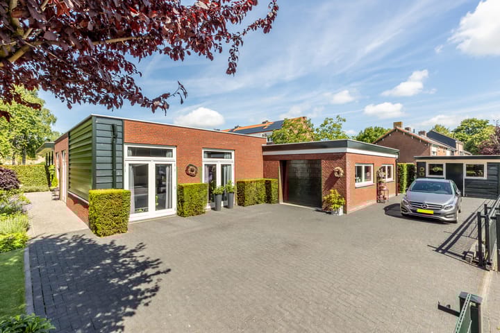 Molenweg 131 in Rozenburg foto