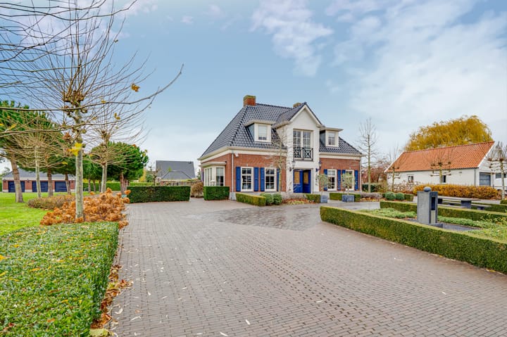 Molenweg 15 in Oude-Tonge foto