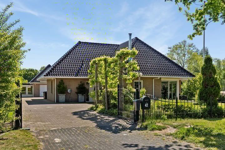 Molenwijk OZ 42 in Klazienaveen foto