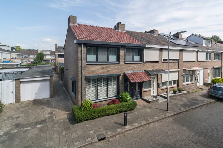 Mondriaanstraat 36 in Roosendaal foto