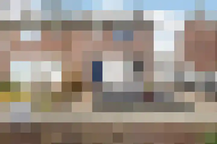 Mondsteen 37 Delfzijl thumbnail 7