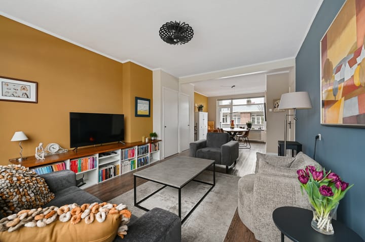 Monseigneur van Steelaan 186 in Voorburg