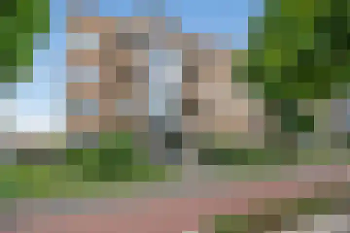 Monseigneur van Steelaan 57 F in Voorburg